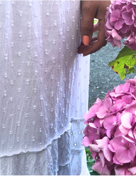 Robe coton blanc brodée doublée élastique ceinture