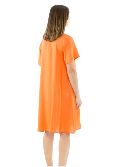 Robe viscose unie col V manches courtes mama