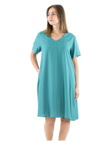 Robe viscose unie col V manches courtes mama