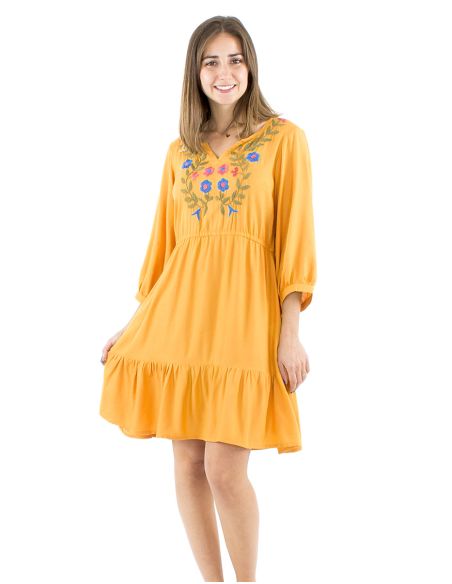Robe viscose brodée manches 3/4 unie