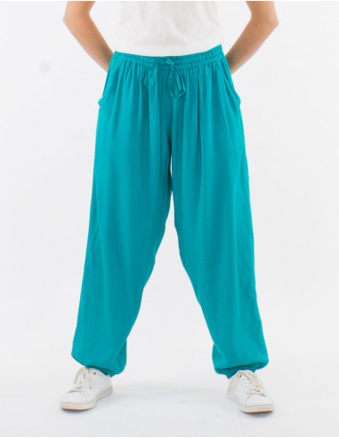 Pantalon viscosa liso con bolsillos bajo con...