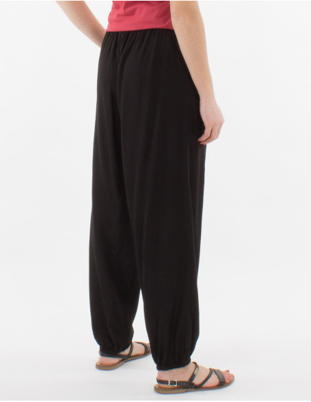 Pantalon viscosa liso con bolsillos bajo con elastico