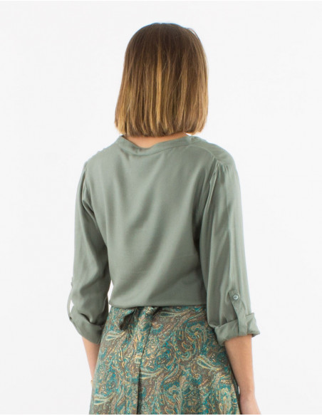 Chemisier viscose uni boutonne manches longues