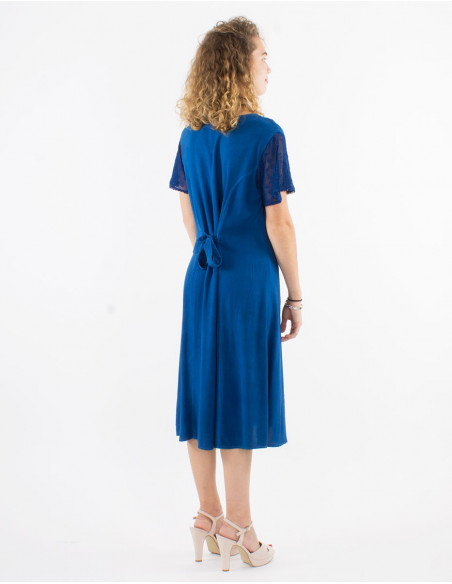 Robe viscose brodée manches courtes