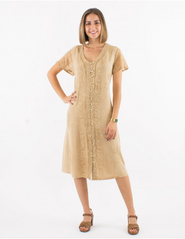 Robe viscose brodée manches courtes